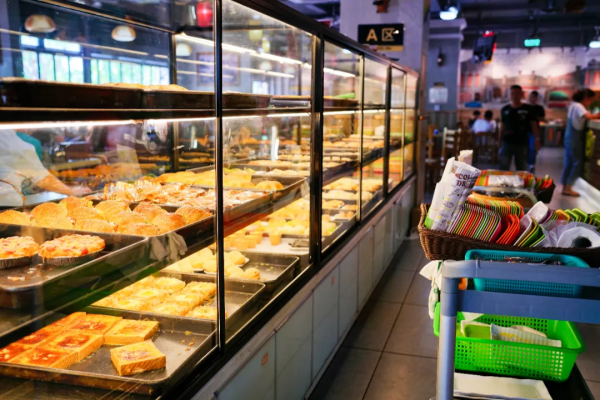 和廣東打了50架,也沒在“誰更會吃雞”這個問題上分出高下 和廣東打了50架,也沒在“誰更會吃雞”這個問題上分出高下