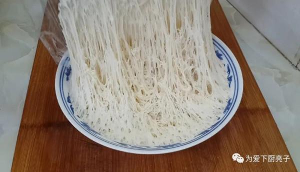 早餐別吃包子油條了,教你一個新吃法,做出好吃的煎豆包,真香 早餐別吃包子油條了,教你一個新吃法,做出好吃的煎豆包,真香