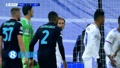 歐冠-克羅斯阿森西奧世界波巴雷拉染紅 皇馬2-0十人國米鎖定小組第一