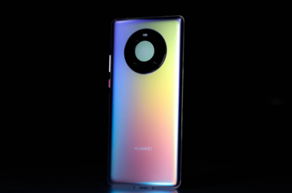 2000元次旗艦和5000元真旗艦，有何不同？多花3000就是交智商稅嗎