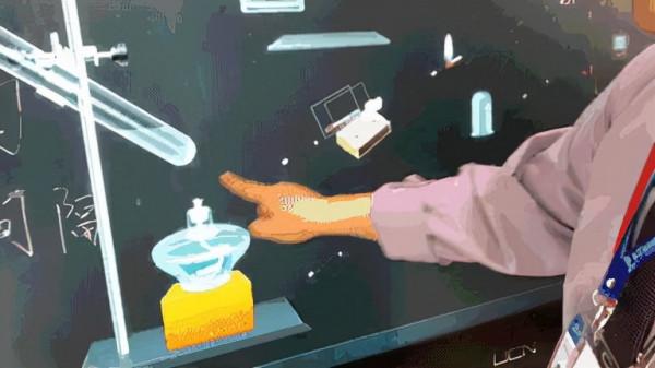 助力智慧校園建設，卡特加特打造新一代智慧教室