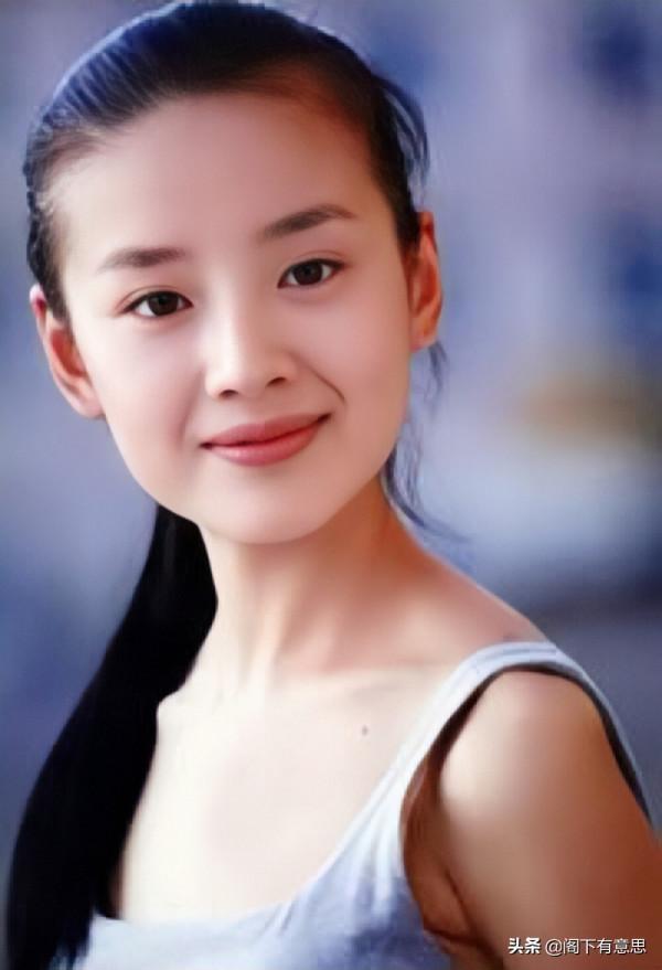 長相甜美賽過江南女子的東北女明星,一個比一個水靈 長相甜美賽過江南女子的東北女明星,一個比一個水靈